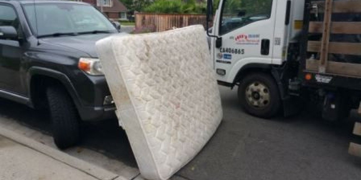Mattress Removal Services in Kent WA Guide