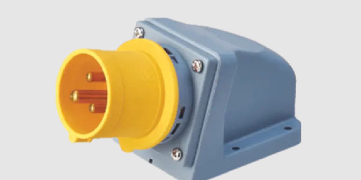 Shangfeng 63 Amp Industrial Plug Supports Higher Loads Than Ordinary Plugs Daily